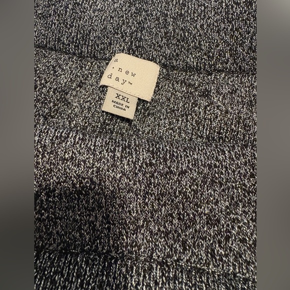 A New Day - Ribbed MIDI Sweater Skirt - Picture 4 of 9